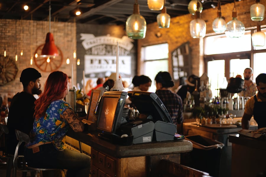 How to attract new restaurant customers with SEO